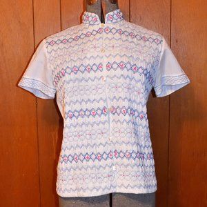 Vintage Daffodil Hand Embroidered White Short Sleeve Top